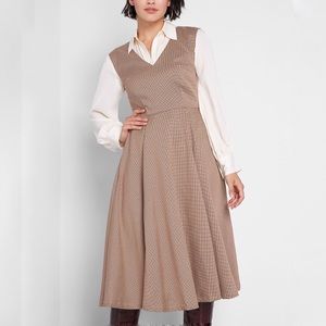 ModCloth Decision Maker Houndstooth Midi Dress